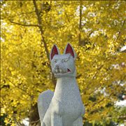Kitsune Statue